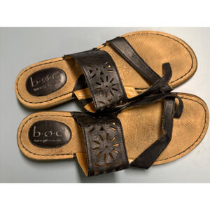 BORN CONCEPT B.O.C. Size 8M Casaba Black Toe Loop Slip on Sandals Slides